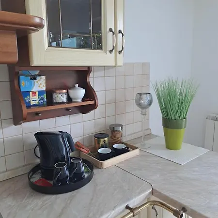 Apartma Ru דירה